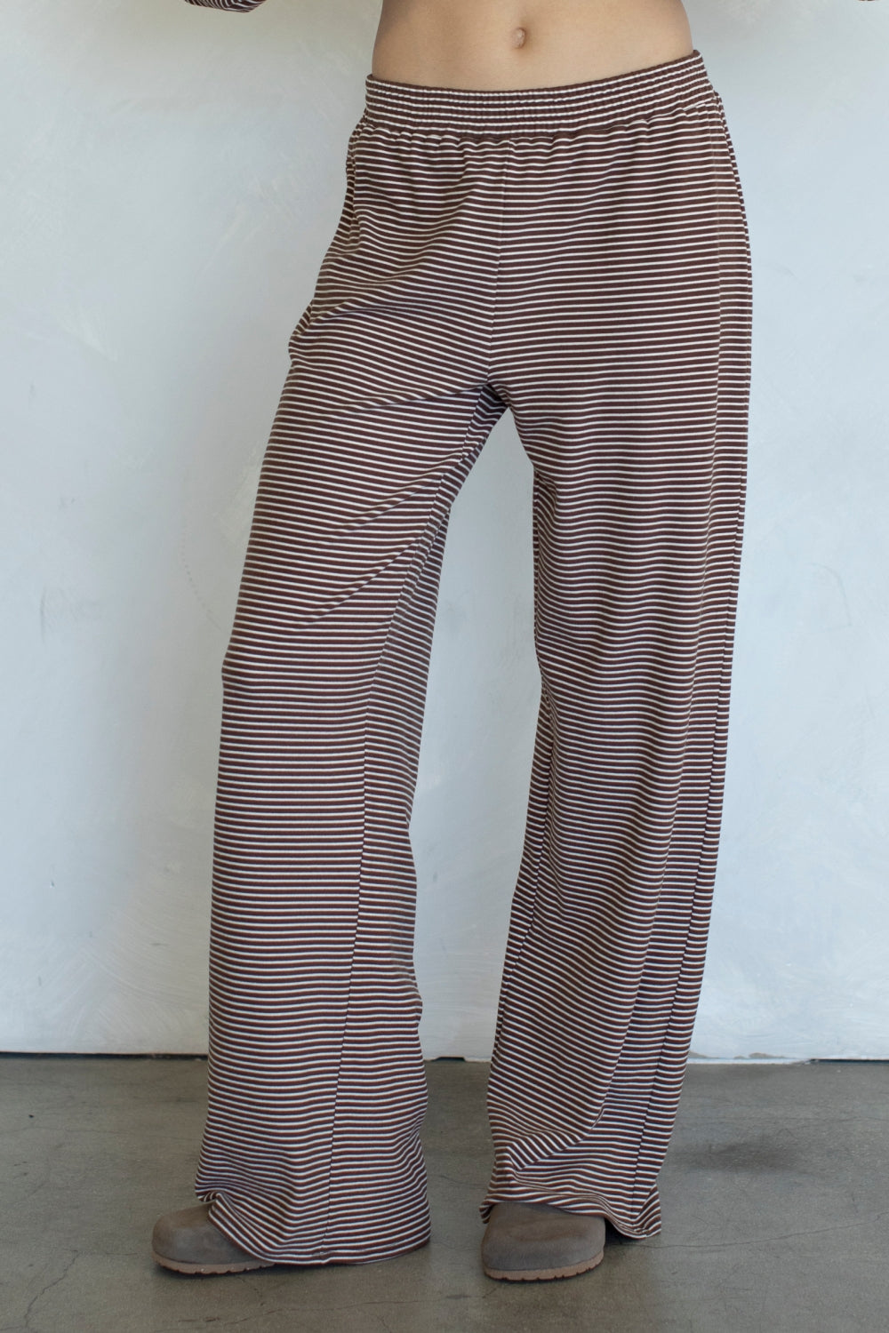 Catching flights fleece lounge set- Brownstone Mocha